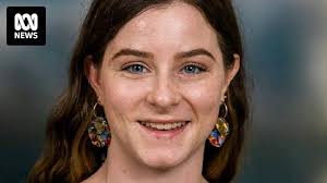 Julia-Mary Lane missing after going hiking in Canadian bear country :  r/MissingPersons