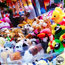 Stuffed Toys Wholesaler In 999 Mall From Teddy Bears Animals To Character Stuffed Toys They Have It All Photo Taken Crafty Supplies Teddy Bear Toys