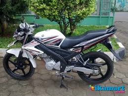 New vixion tampil beda dengan body. Jual Yamaha Vixion Putih 2012 Dki Motor