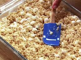 Marshmallow Crispy Treats Recipe Crispy Treats Food Network Recipes Crispy Treats Recipe