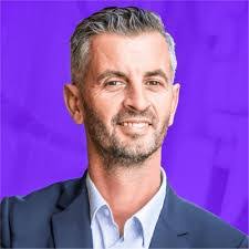 Steve Lecuyer's Instagram, Twitter & Facebook