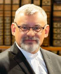 Zamestnanci a doktorandi