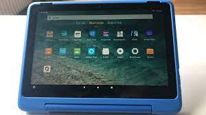 The fire kids pro tablets have a slimmed down protective case with a kickstand built into the back. Amazon Fire Hd 10 Kids Pro Netzwelt