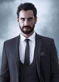 Nur talebesi, siyasetçi ve bir halk insanı olarak mehmet. Burak Yamanturk Tv Series Biography