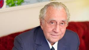 David Drey's Instagram, Twitter & Facebook