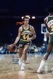 Paul westphal — pour les articles homonymes, voir westphal. Paul Westphal Of The Seattle Supersonics Dribbles The Ball Against The Kansas City Kings During An Nba Basketball Nba Basketball Game Paul Westphal Nba Players