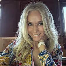 Josie Borden's Instagram, Twitter & Facebook