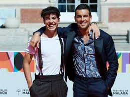 Su nombre completo es mario casas sierra. Los Piques De Oscar Casas Y Mario Casas Mujerhoy Com