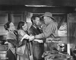 505 Agnes Moorehead Photos & High Res Pictures