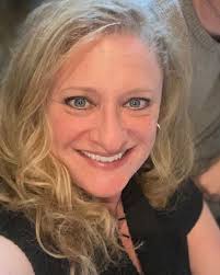 Amanda Bernhard's Instagram, Twitter & Facebook