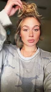 Renee Bower's Instagram, Twitter & Facebook