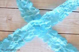 So here is how to make a jellyfish in a bottle. Diy Jellyfish Party Decoration Craft Tutorial Thesuburbanmom