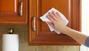 kitchen cabinets, cleaning cabinets