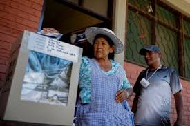 Elecciones en Bolivia: Paz y Quiroga se enfrentarían en segunda vuelta