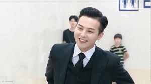 Desperate for distraction, we chose dragons. Kpop Fans Speculate That G Dragon Is Getting Married Soon Ulzzang Style