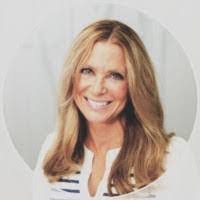 Hannah Pence's Instagram, Twitter & Facebook