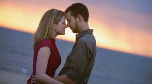 Mimpi melihat kecelakaan mempunyai arti bahwa anda mempunyai kekhwatiran atau pikiran negarif dari dalam diri anda baik itu dalam karir , hubungan asmara ataupun kehidupan masa depan anda. Kenapa Mimpi Kekasih Tafsiran Mimpi