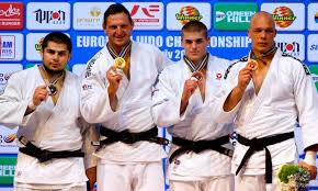 Er zijn gevechten vol beschaafdheid en er zijn gevechten rauwer dan rauw. Judo Stephan Hegyi Holt Em Bronze Diepresse Com