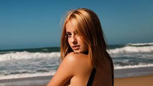 Пятничная муза: Сара Эстанислау