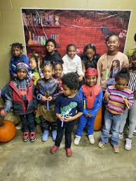 North end neighbors throw children's Halloween party