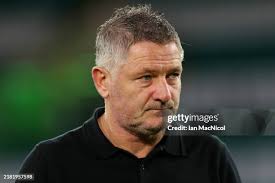 225 Ian Docherty Photos & High Res Pictures