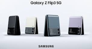 Several other galaxy z flip phones fan out from behind the first one, all with colorful images of nature onscreen to show the vibrance of the infinity flex display. 3fej0q Cp8jclm