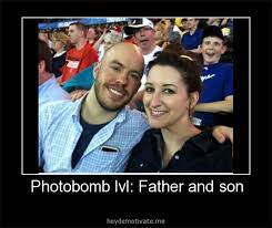 Funniest Photobombs Of The Week 25 Pics Funny Memes Funny Laughter