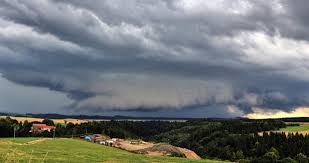 Meteorologický radar pokrývá území české republiky a blízkého zahraničí. Pocasi Cesko Zasahly Silne Bourky Kdy Dorazi I K Vam Sledujte Radar Blesk Cz