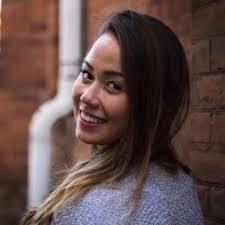 Nicole Macleod's Instagram, Twitter & Facebook