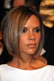 David beckham überrascht und begeistert immer wieder mit neuen frisuren. Victoria Beckham Frisuren Die 12 Schonsten Frisuren Zum Ausprobieren