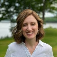 Sarah Delmar's Instagram, Twitter & Facebook