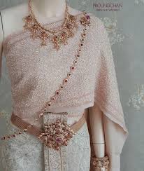 ร านพราวจ นทร ช ดแต งงาน on instagram ส ชมพ ท กเฉด สำหร บร านฝ ายเป นส ท ไม ค อย จะอย ในต วเล อกของเจ าสาวต งแต แรกส กเท าไหร แฟช น ช ดแต งงาน เส อผ า