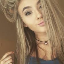 Ebony Leigh's Instagram, Twitter & Facebook