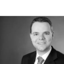 Sei nicht abergläubisch, das bringt unglück!: Christoph Kuch Director Of Food Beverage Sonnenalp Hotel Vail Xing