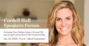 Julie Mcmakin's Instagram, Twitter & Facebook