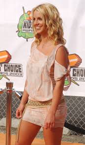 Britney spears and jamie lynn spears during nickelodeon kids choice awards 2003. Pin On Britney Spears