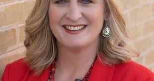 LHUSD board OKs hiring of Melissa Skinner as interim superintendent