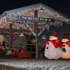 Santa cruz & monterey bay railway, a subsidiary of iowa pacific holdings, operates freight and passenger service on the santa cruz branch rail line extending from watsonville to davenport. Best Christmas Train Rides Holiday Train Rides Near Me