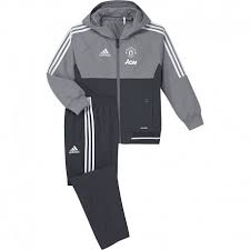 Zeig deine unterstützung für e. Adidas Manchester United Trainingsanzug Test Vergleich 2021 7 Beste Trainingsanzuge