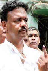 Mamata banerjee's minister firhad hakim has called kolkata port a mini pakistan. Firhad Fumes Over Security Cops Clear Supporters Near Booth Telegraph India