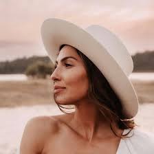 Natasha Eve Echols (@natasha_eve_portugal) • Instagram photos and videos