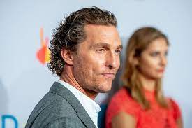 Awesome Hair Maximum Handsomeness But Still A Mullet Cool Hairstyles Matthew Mcconaughey Mullet Hairstyle