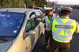 Con el objetivo de evitar que las personas se trasladen a sus segundas viviendas, el ministerio de salud informó esta mañana que se decretó un nuevo cordón sanitario para el fin de semana largo. Fin De Semana Largo Este Jueves Comienza Cordon Sanitario En Gran Santiago Y Gran Concepcion Chicureo Hoy