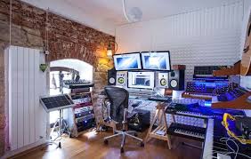 Read the full guide here. How To Design A Functional Home Music Studio Small Design Ideas