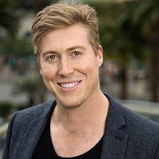 Jesse Krieger's Instagram, Twitter & Facebook