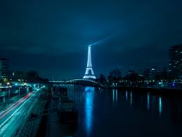 Originally built by gustave eiffel to commemorate the centenary of the french revolution in 1889, this epic monument consistently attracts nearly 7m visitors from across the globe each year, who come to see the tower and take photos. 120959 City Lights Cityscape Night Traffic Eiffel Tower 4k Reflections France Night Paris Mocah Hd Wallpapers