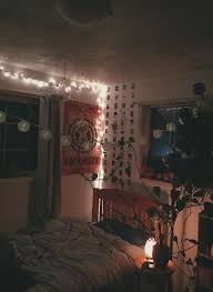 Artsy Aesthetic Aesthetictumblr Arthoe Softboy Lights Plants Bedroom Room Artsy Esthetique Esthetique Tumb Artsy Bedroom Aesthetic Room Decor Aesthetic Light