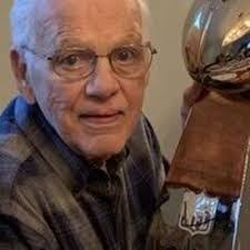 Cassandra Dougherty's Instagram, Twitter & Facebook