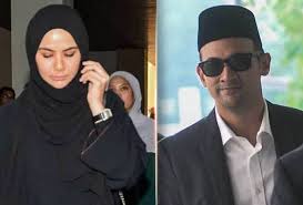 Saat2 romantis sharnaaz & nabila sebelum rumahtangga mereka bergolak. Sharnaaz Ahmad Rejects Wife S Request For Divorce Hype Malaysia