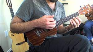 This is amazing grace uke cover. How To Strum Somewhere Over The Rainbow Wonderful World On Ukulele Free Uke Lesson Youtube